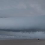 Frente fria avança sábado pelo Sul após calor de 36ºC e formar nuvem rolo