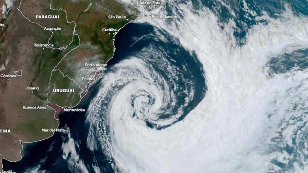 O que bagunça o clima desta primavera no Brasil e vai favorecer o ciclone