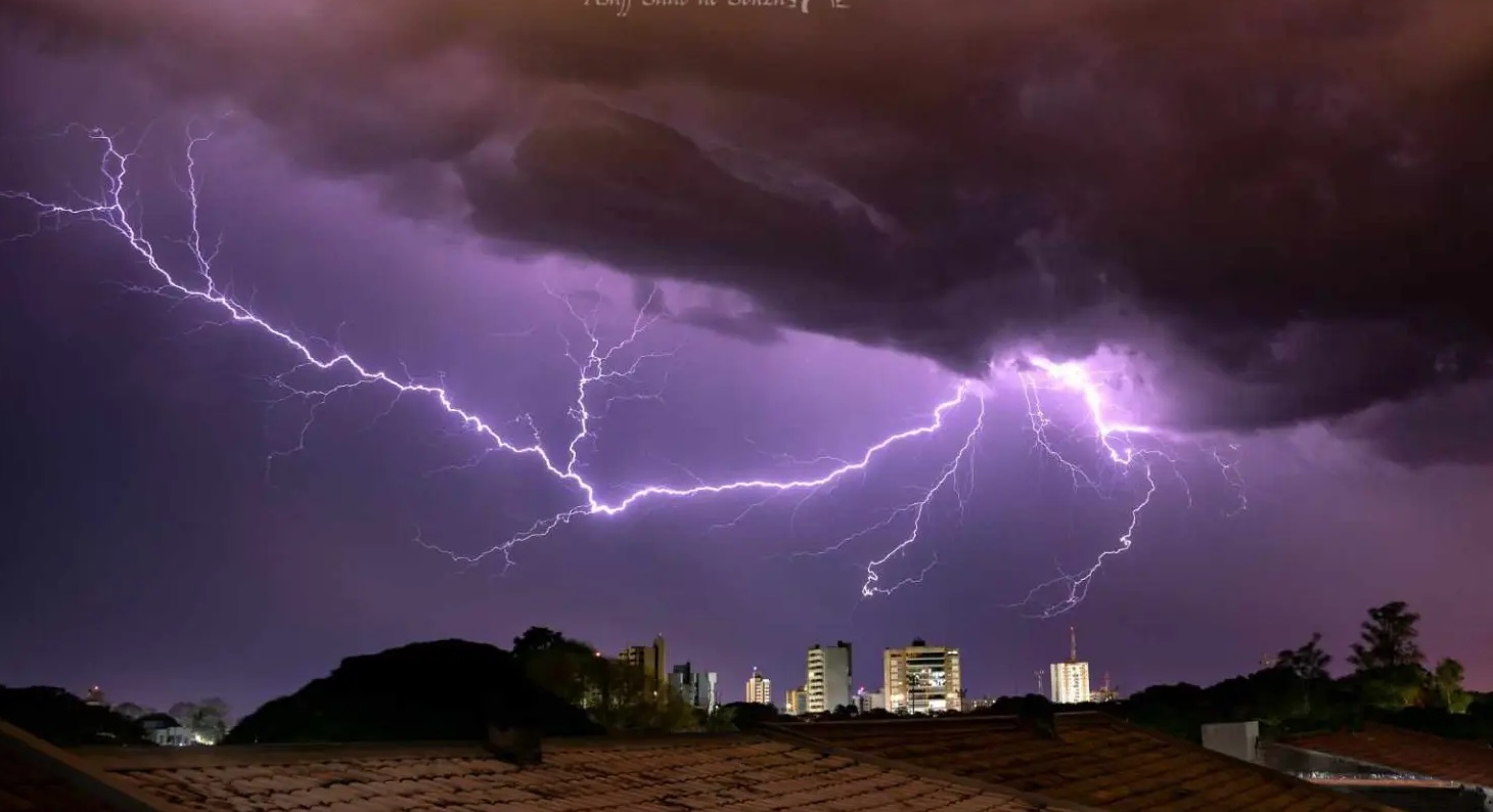 <span class="entry-title-primary">Chuva avança pelo Sul do Brasil neste domingo com altos volumes e temporais</span> <h2 class="entry-subtitle">Cenário de alerta de intensa instabilidade neste domingo de Finados no Sul do Brasil com chuva forte a intensa e temporais </h2>