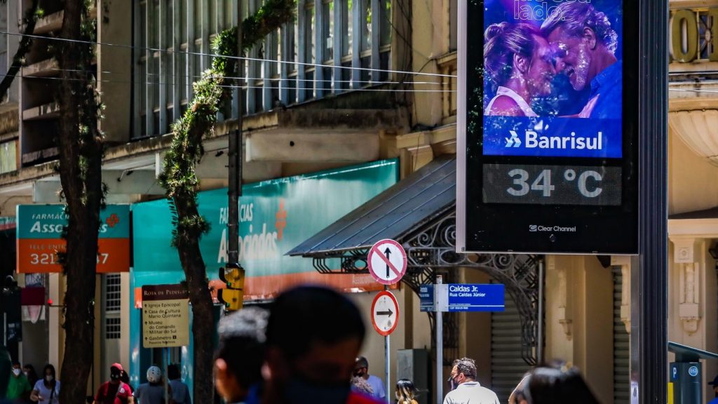 Calor atinge quase 35ºC no Rio Grande do Sul; veja se a temperatura segue alta