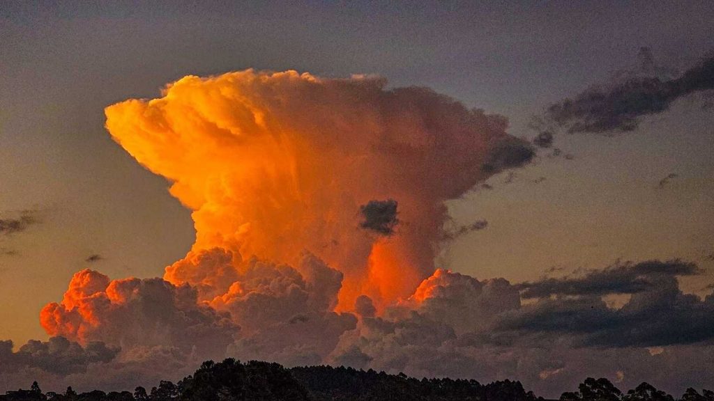 Começa a guinada anual no regime de chuva que inferniza meteorologistas