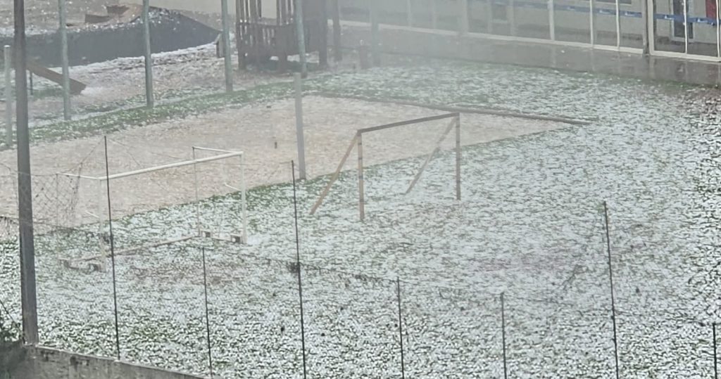 Temporais de granizo podem se repetir em vários estados nesta segunda