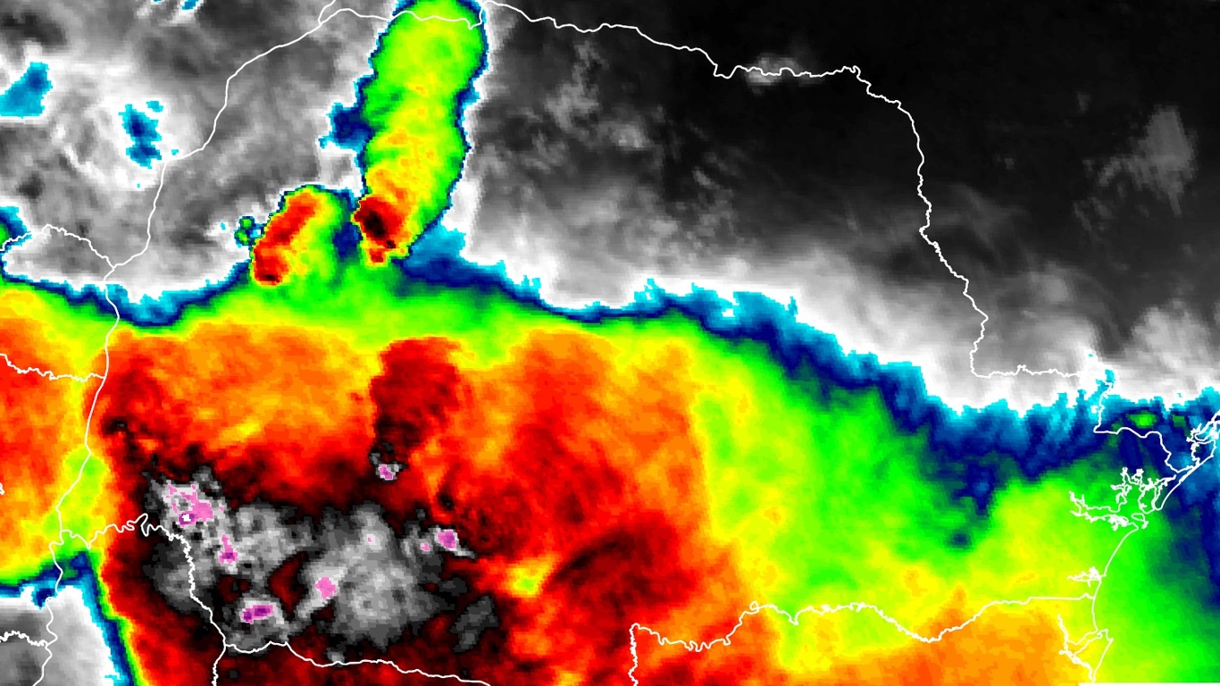 <span class="entry-title-primary">Entenda em mapas, imagens de satélite e gráficos o tornado no Paraná</span> <h2 class="entry-subtitle">Entendo o cenário meteorológico que levou ao arrasador tornado que destruiu a cidade paranaense de Rio Bonito do Iguaçu </h2>