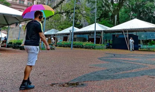 CEEE Equatorial e Feira do Livro divulgam comunicados pelo ciclone