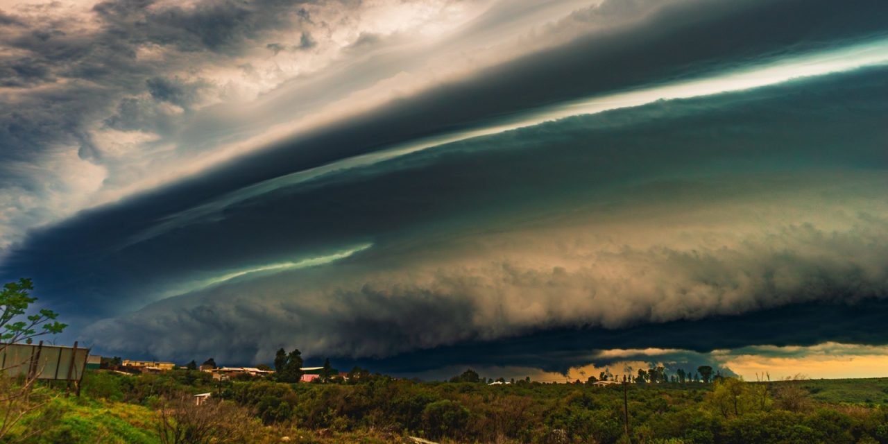 <span class="entry-title-primary">Frente fria vai provocar nova onda de tempestades com alto risco de vendavais</span> <h2 class="entry-subtitle">Frente fria vai avançar com grande intensidade por dez estados do Centro-Sul do Brasil entre domingo e segunda com nova onda de tempestades</h2>