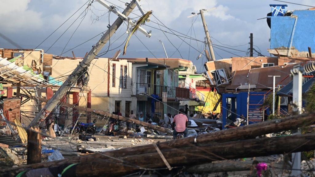 Por que sobreviventes de ciclones morrem muito após as tempestades?