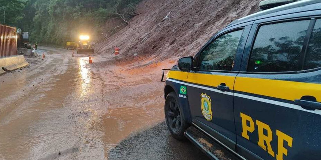 <span class="entry-title-primary">Chuva supera 150 mm, causa deslizamentos e provoca bloqueios de estradas</span> <h2 class="entry-subtitle">Chuva volumosa atingiu áreas do Centro e da Metade Norte do Rio Grande do Sul com deslizamentos na Serra </h2>