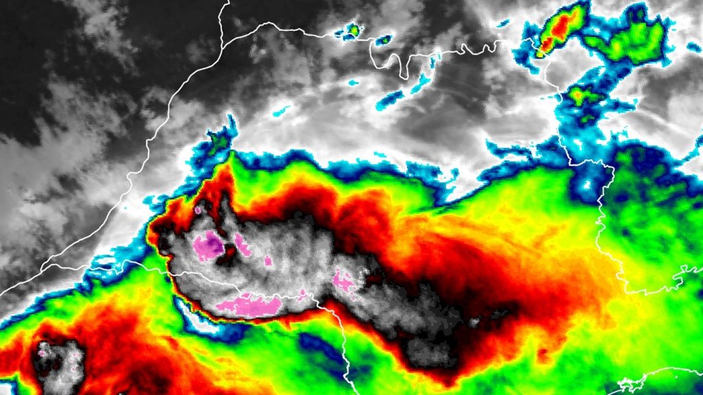 Cidade em São Paulo foi atingida por fenômeno extremo; entenda o temporal trágico