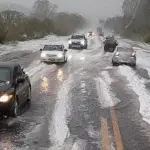 Granizo cobre rodovias de gelo e impressiona no interior de São Paulo
