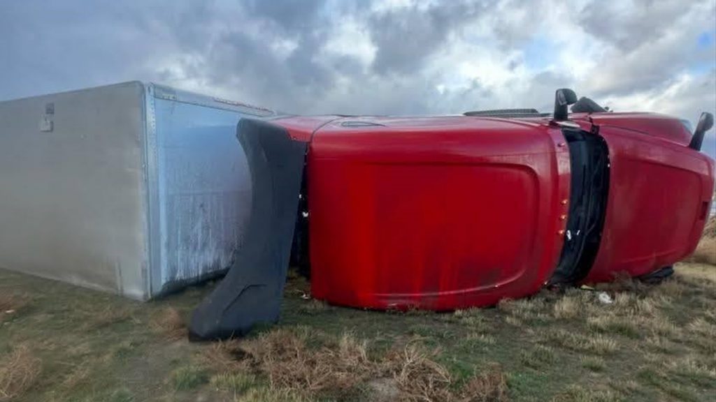 Vento extremo de até 230 km/h atinge dez estados dos Estados Unidos
