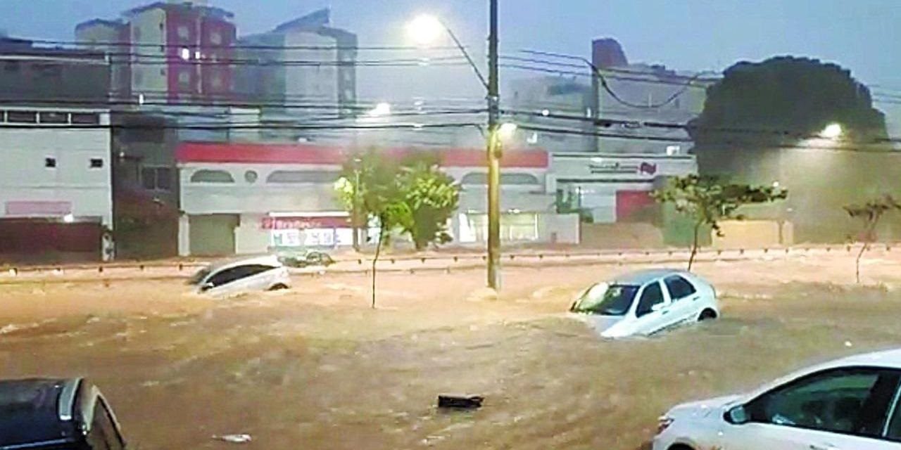 <span class="entry-title-primary">Minas Gerais: centenas de cidades sob perigo de chuva forte e tempestades</span> <h2 class="entry-subtitle">Instabilidade muito forte em Minas Gerais neste meio de semana coloca centenas de cidades sob risco de chuva forte e temporais </h2>