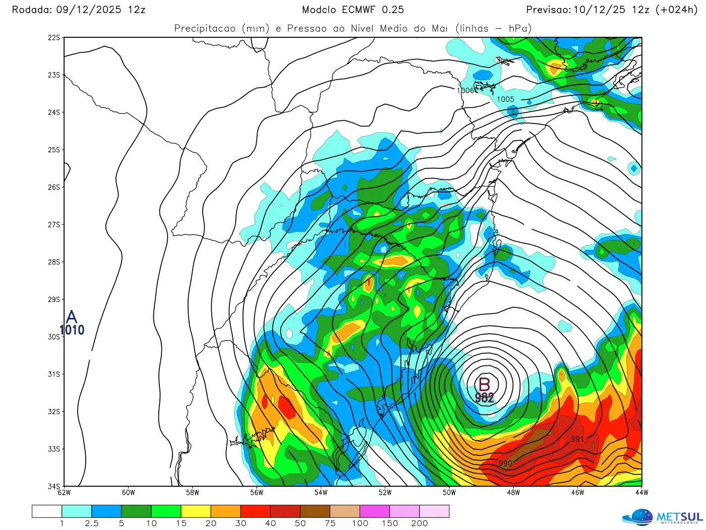 ciclone0912e.jpg Ciclone Risco de falta de luz em grande escala