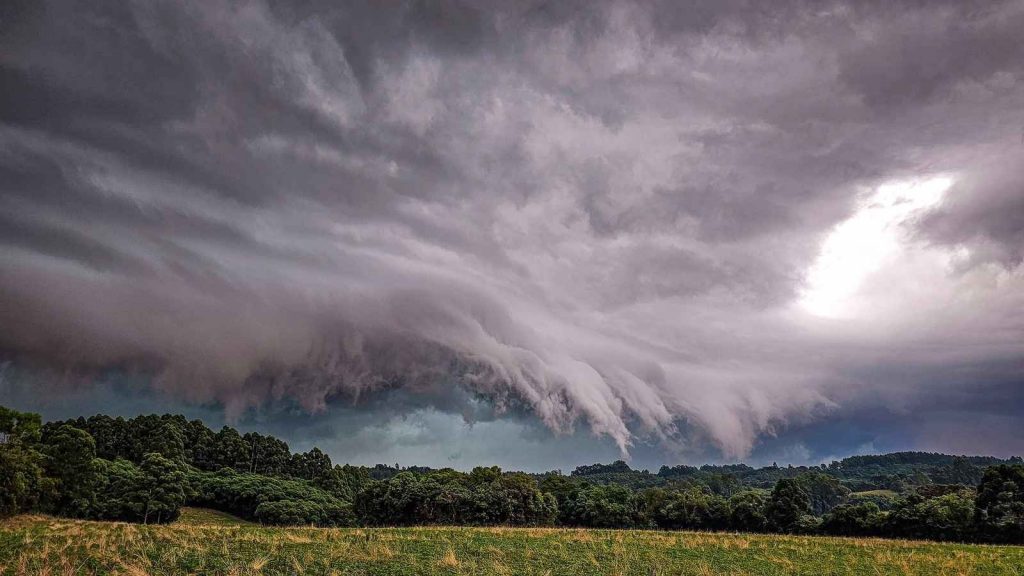 Que nuvens foram essas que apareceram na onda de vendavais?