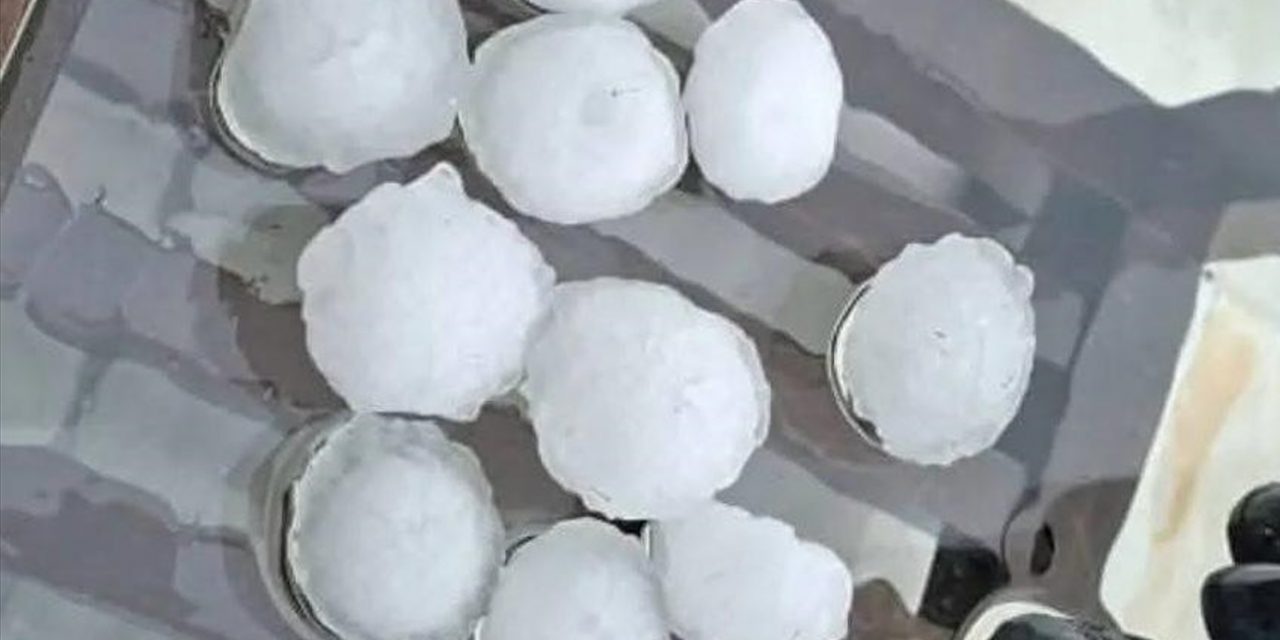 <span class="entry-title-primary">Granizo abre semana de muitos temporais em tarde com quase 42ºC</span> <h2 class="entry-subtitle">Temporais isolados de granizo atingiram Rio Grande do Sul e Santa Catarina em tarde que foi de calor extremo </h2>