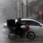 Cenário de perigo por chuva excessiva a extrema de até 300 mm no Paraná