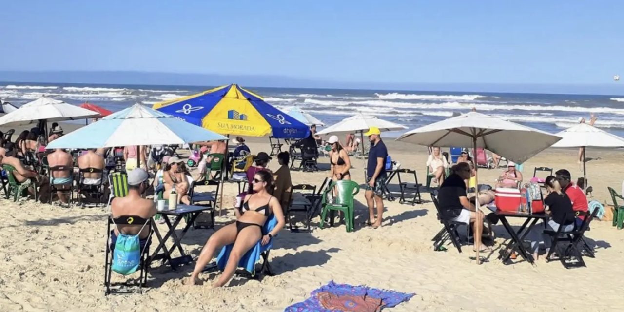 <span class="entry-title-primary">Rio Grande do Sul terá fim de semana de sol, calor e chuva de verão</span> <h2 class="entry-subtitle">Massa de ar quente traz fim de semana de muito calor no Rio Grande do Sul com sol e chuva isolada típica de verão </h2>