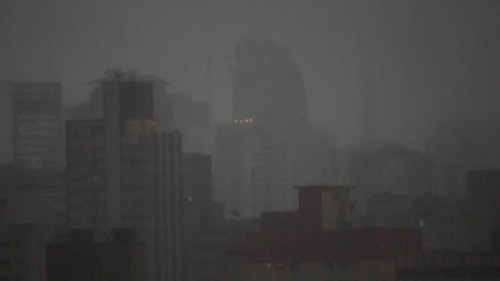 São Paulo terá mudança de padrão com menos calor e mais chuva