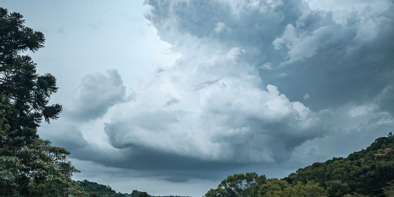 <span class="entry-title-primary">Baixa pressão traz nova rodada de instabilidade ao Rio Grande do Sul nesta terça</span> <h2 class="entry-subtitle">Baixa pressão na costa provocará instabilidade com chuva em parte do Rio Grande do Sul durante esta terça-feira </h2>