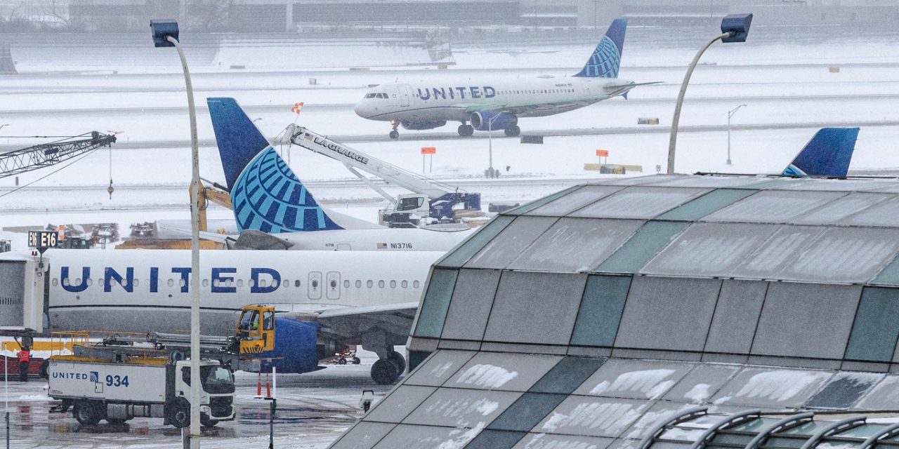 <span class="entry-title-primary">Emergência na primeira tempestade de inverno da Costa Leste dos EUA</span> <h2 class="entry-subtitle">Primeira tempestade de inverno na temporada causa caos em estradas e afeta voos em aeroportos da Costa Leste dos Estados Unidos </h2>