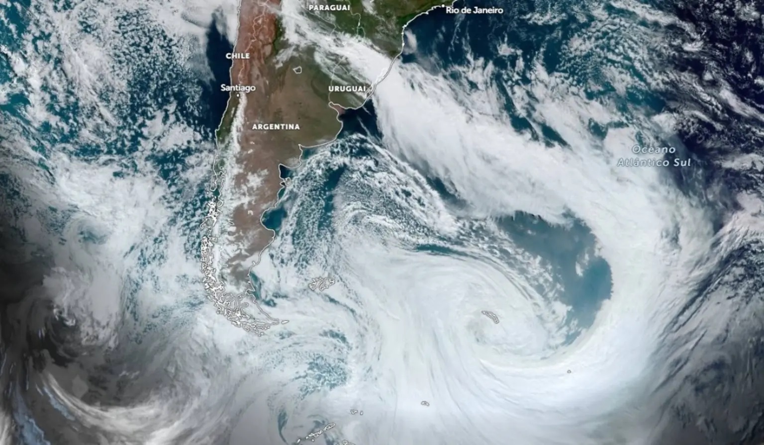 Ciclone no Sul do Atlântico