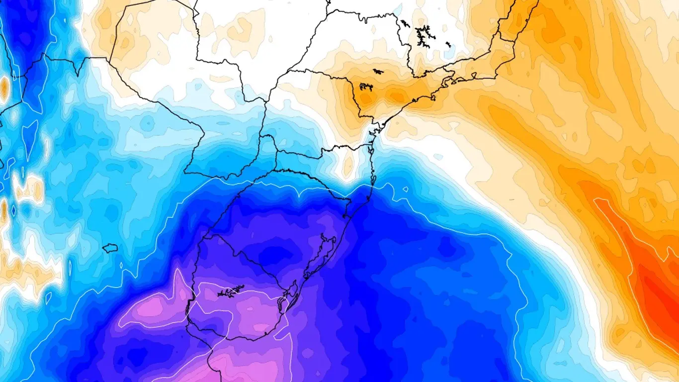 Massa de ar frio chega, traz grande refresco e causa vento acima de 80 km/h Massa de ar frio começou a ingressar no Rio Grande do Sul neste sábado com fortes rajadas de vento e queda de temperatura