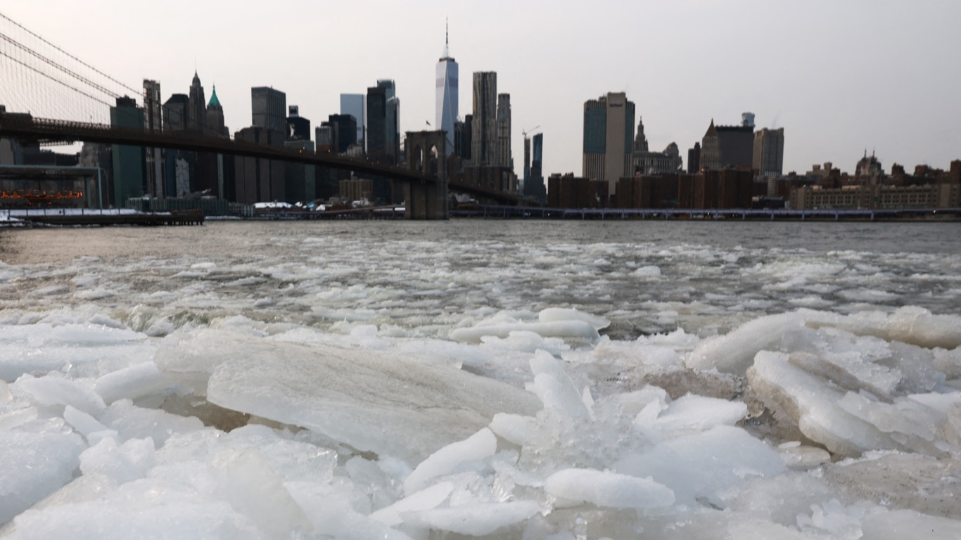 Gelo no Rio Hudson em Nova York