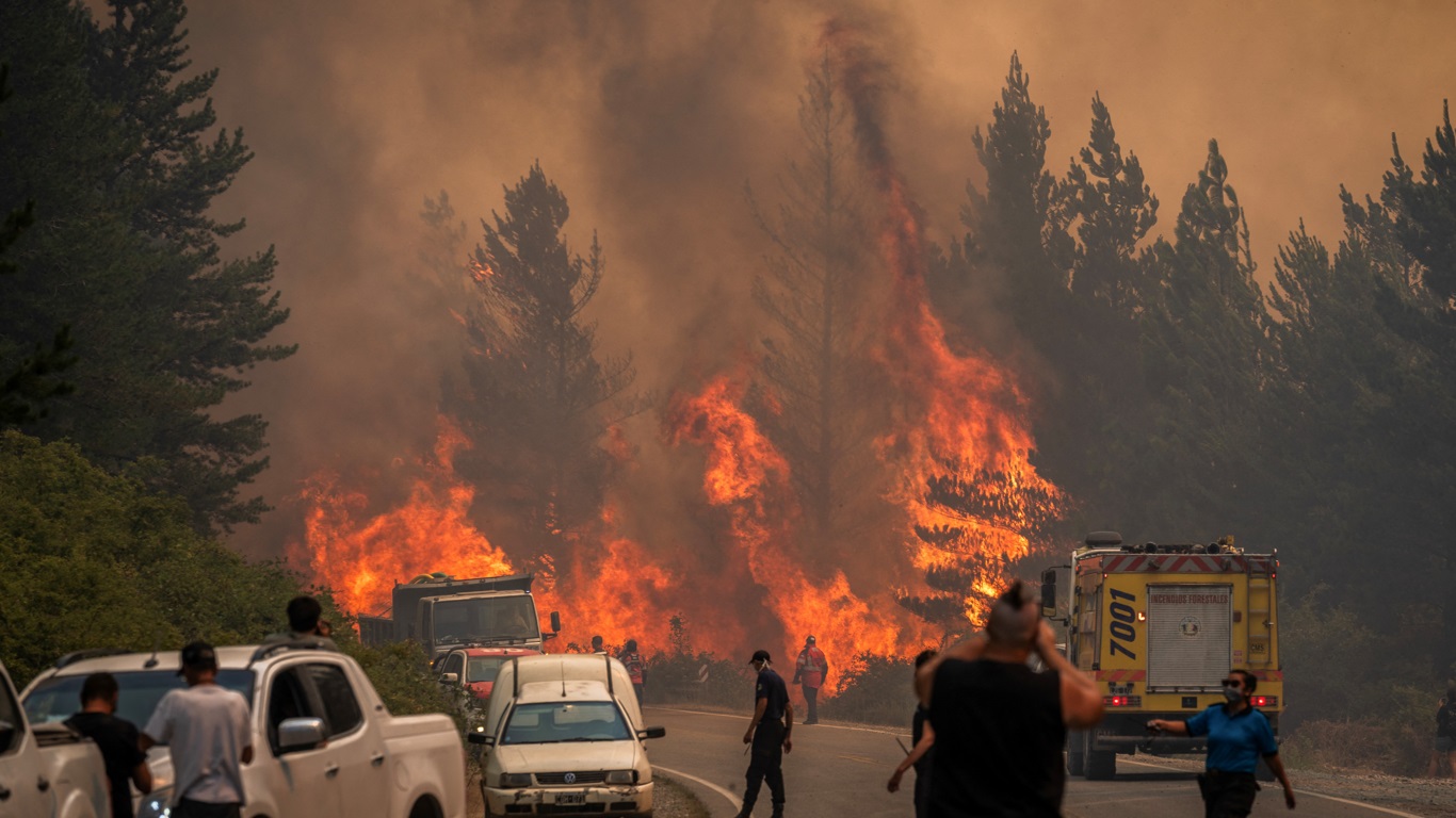 Incêndio florestal na Patagônia