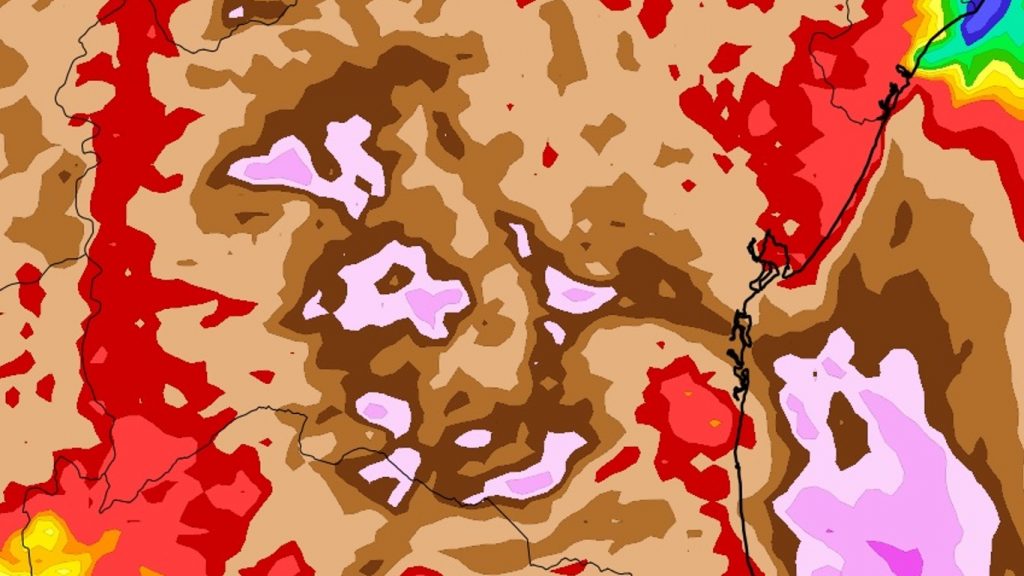 Cenário de perigo por excesso de chuva e inundações na Bahia