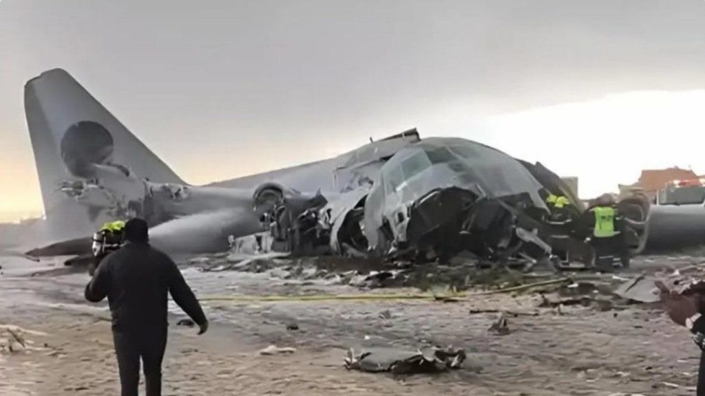 Grave acidente aéreo na Bolívia sob condições de mau tempo