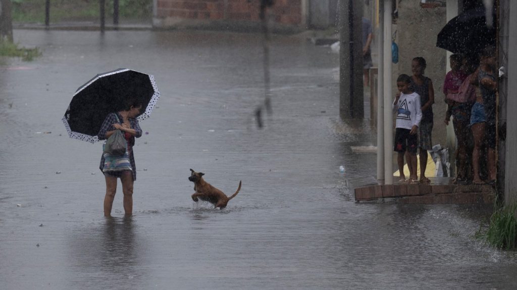 Rio de Janeiro ingressa em período com vários dias de chuva forte e volumosa