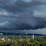 Chuva forte causa alagamentos na Grande Porto Alegre e instabilidade segue