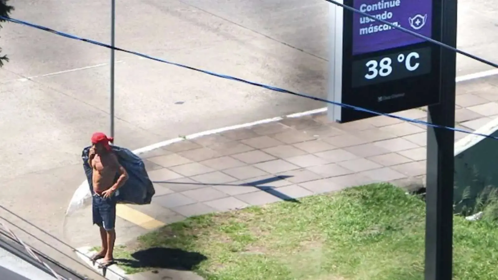 Foto mostra calor em Porto Alegre