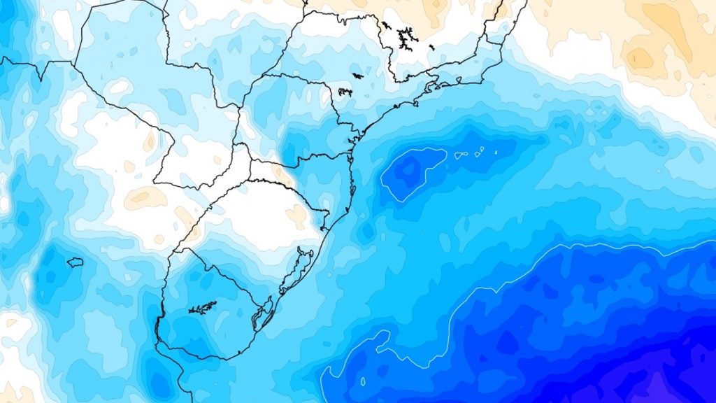Prévia do outono segue com persistência de massa de ar frio na costa