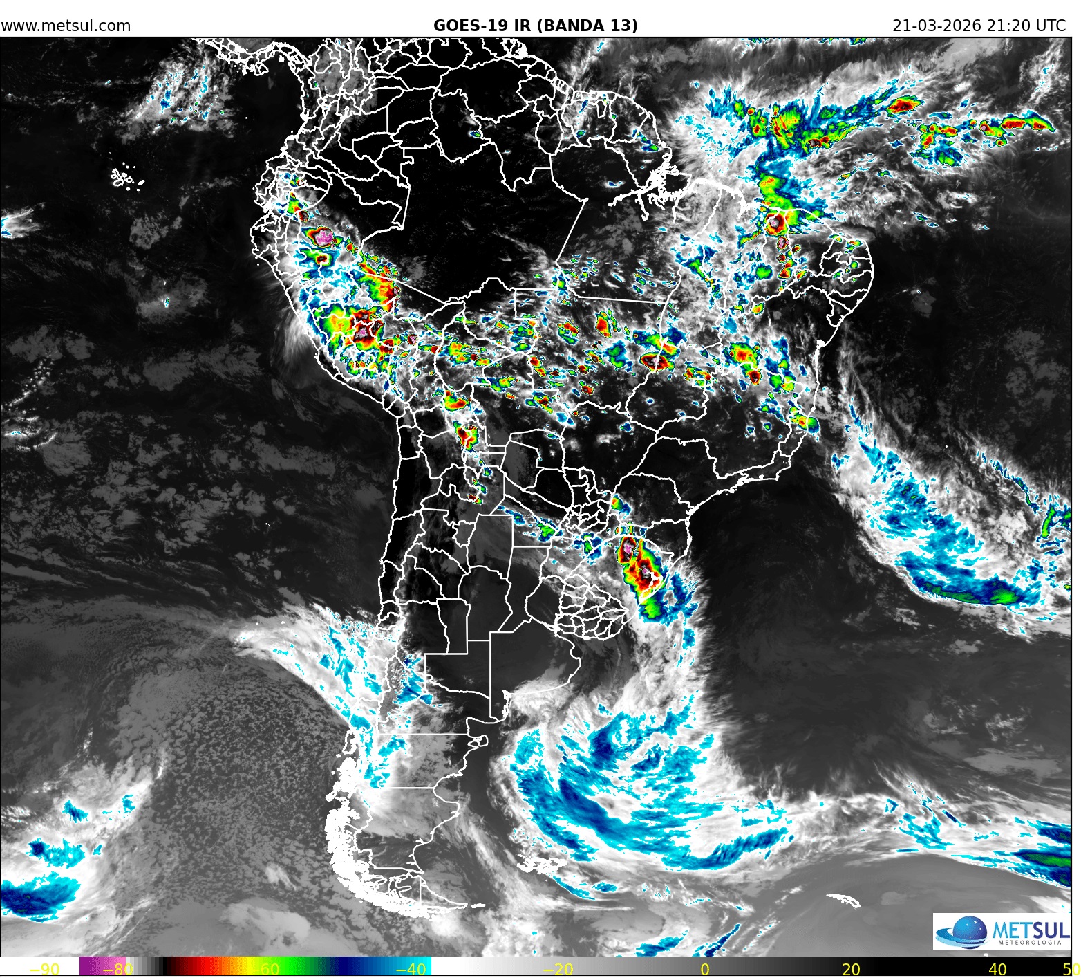 Imagem de satélite do fim da tarde deste sábado mostra o ciclone em formação na costa da Argentina