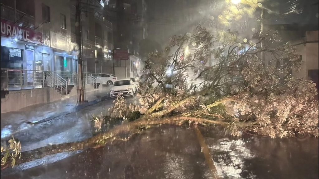 Alerta: Rio Grande do Sul terá temporais pelo terceiro dia seguido