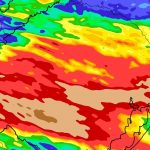 Alerta de chuva volumosa com risco de alagamentos e inundações