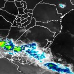 Primeira de duas frentes frias traz mudança do tempo neste sábado