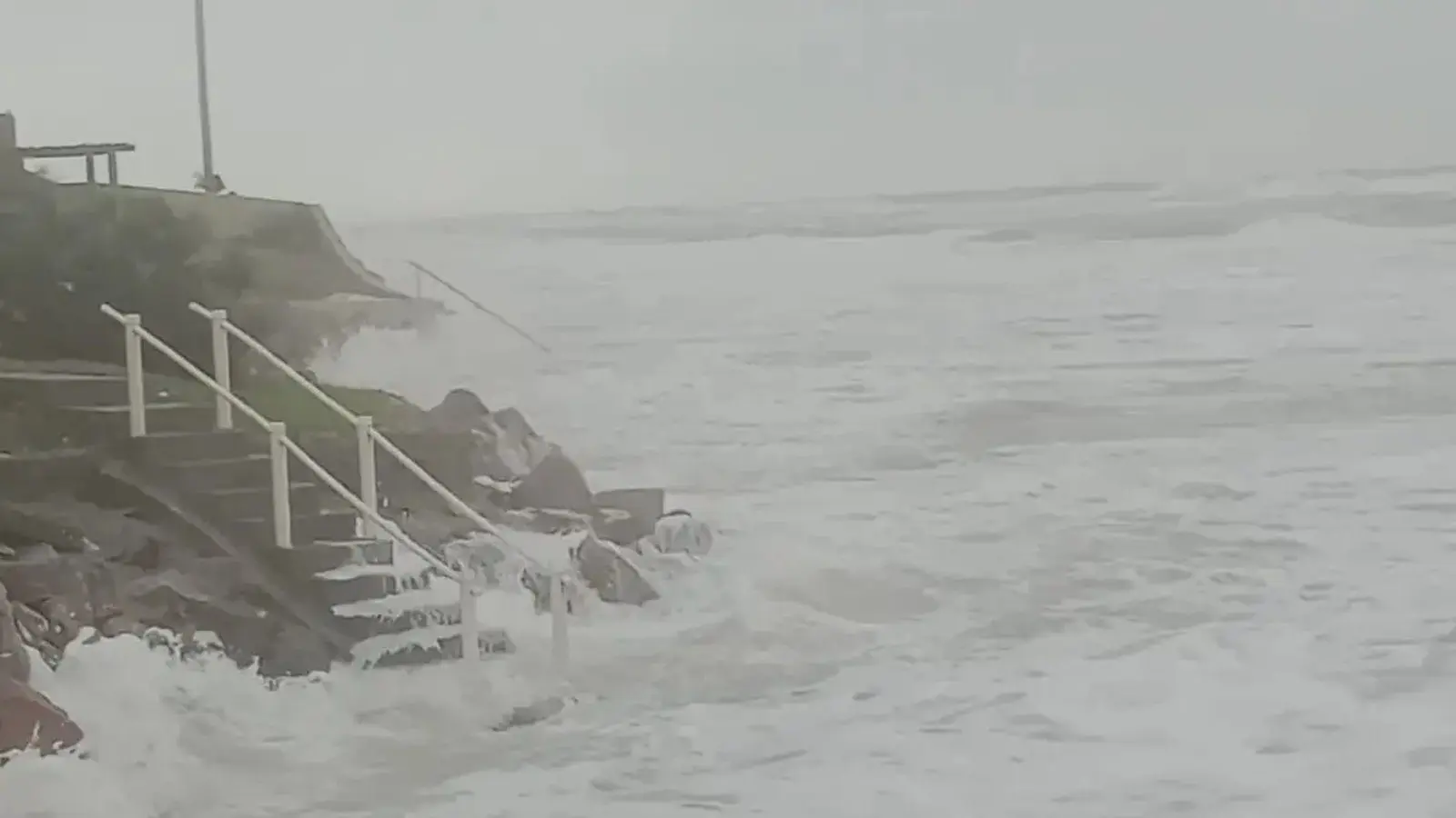 Ressaca do mar no Litoral Sul gaúcho