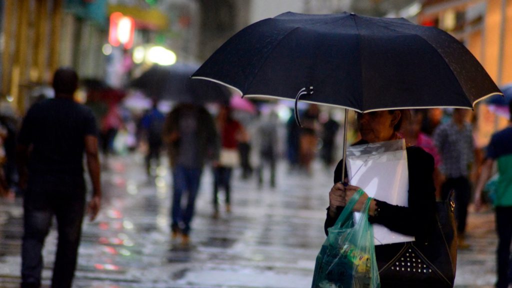 São Paulo terá uma semana com chuva e frio; veja a previsão dia a dia