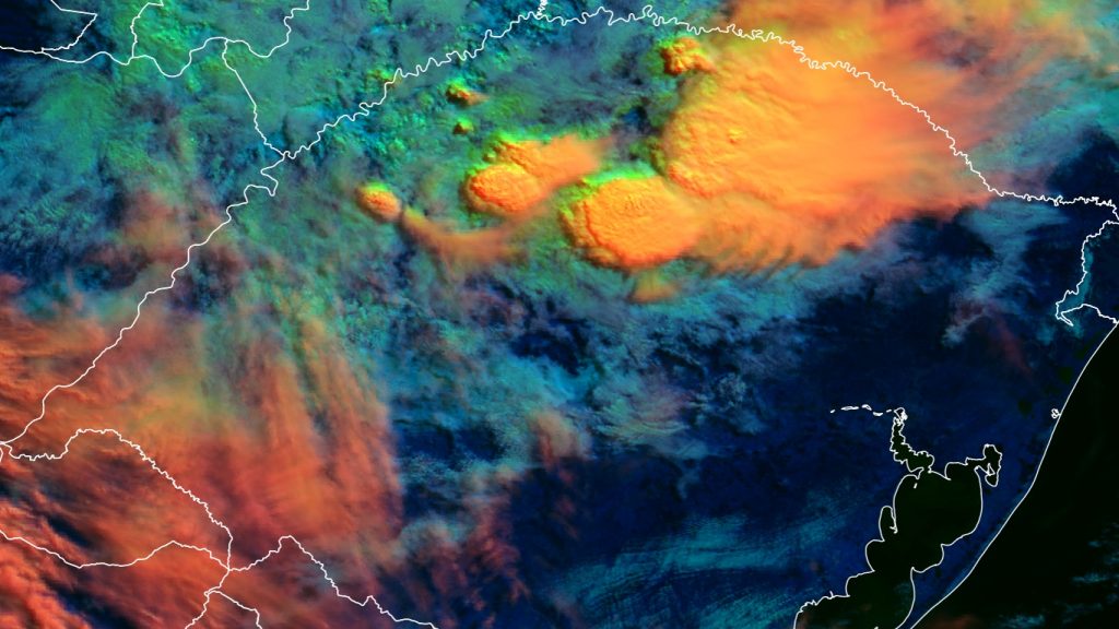 Chuva avança nas próximas horas e com risco de granizo