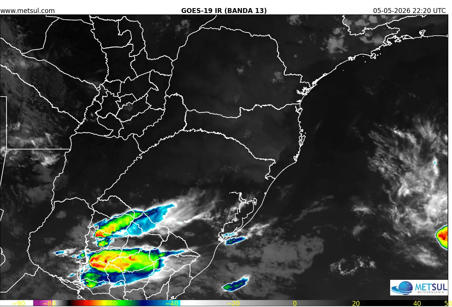 Imagem de satélite da frente quente