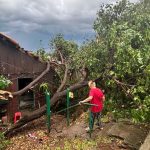 Onda de tempestades começa com vendaval e estragos na fronteira gaúcha