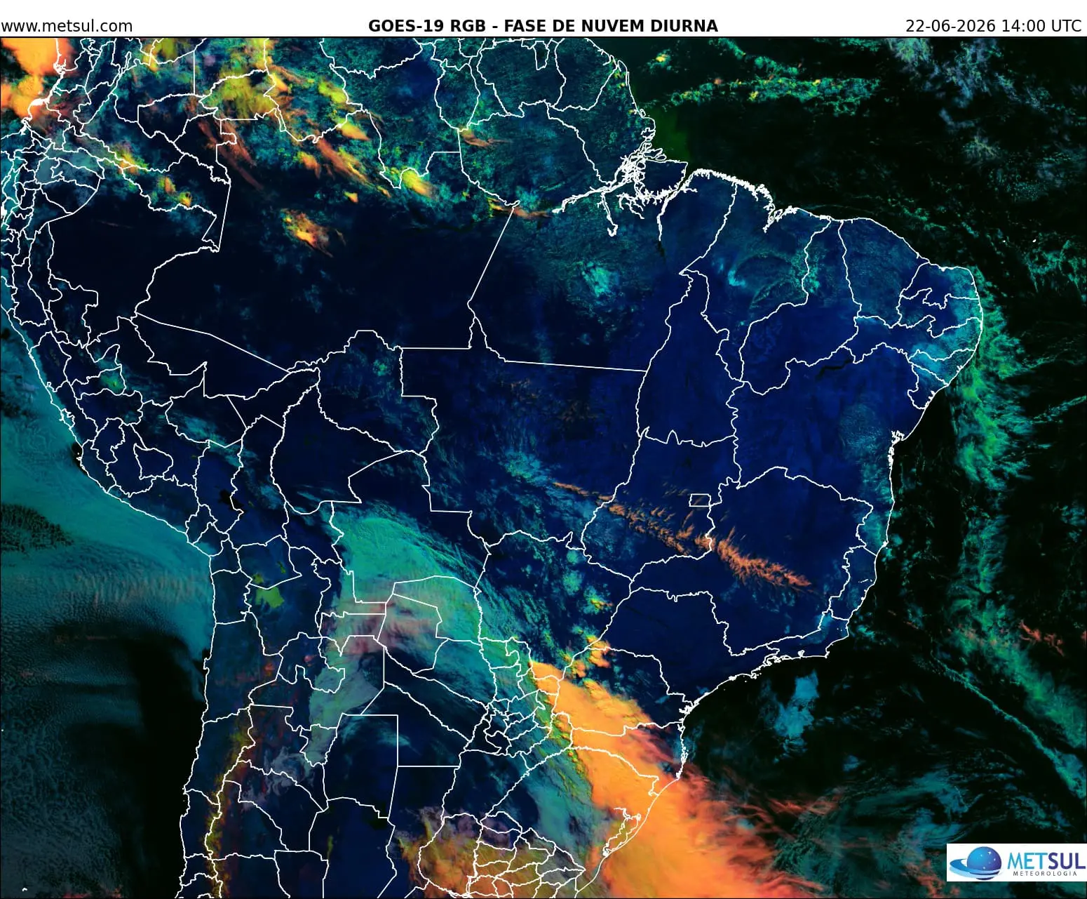 Imagem de satélite das 11h desta segunda-feira mostra a frente fria no Sul do Brasil