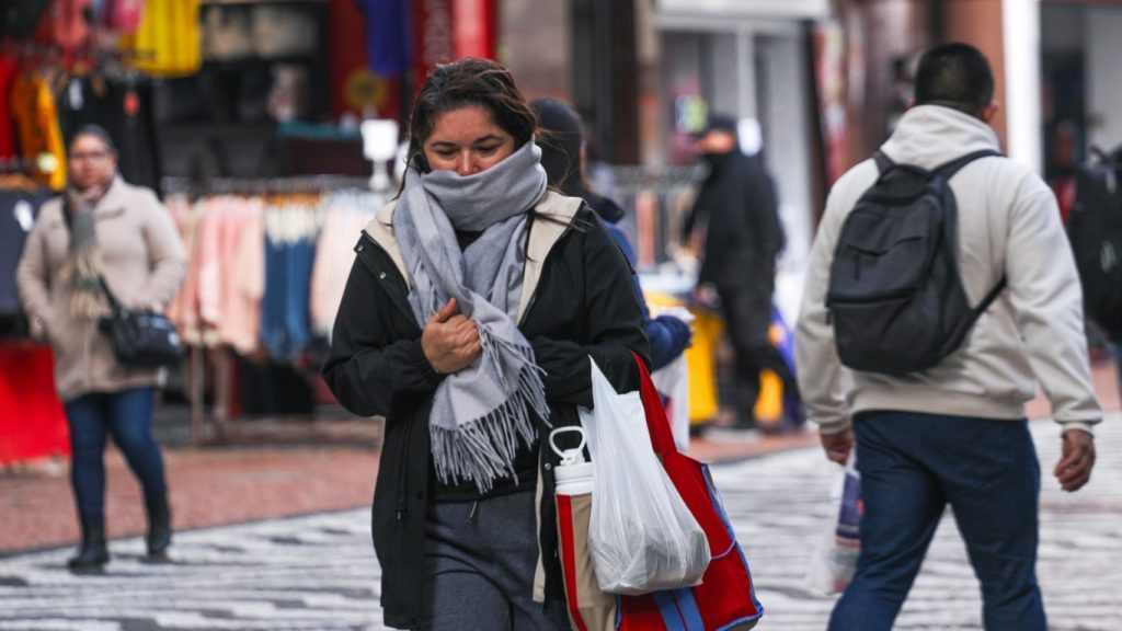 Outono se despede com frio o dia inteiro neste sábado