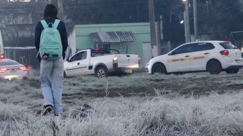Frio abaixo de zero marca o último dia do outono