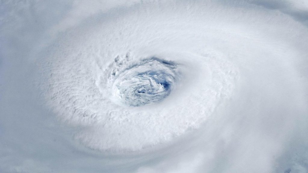 Onde o El Niño pode trazer muitos e poderosos furacões