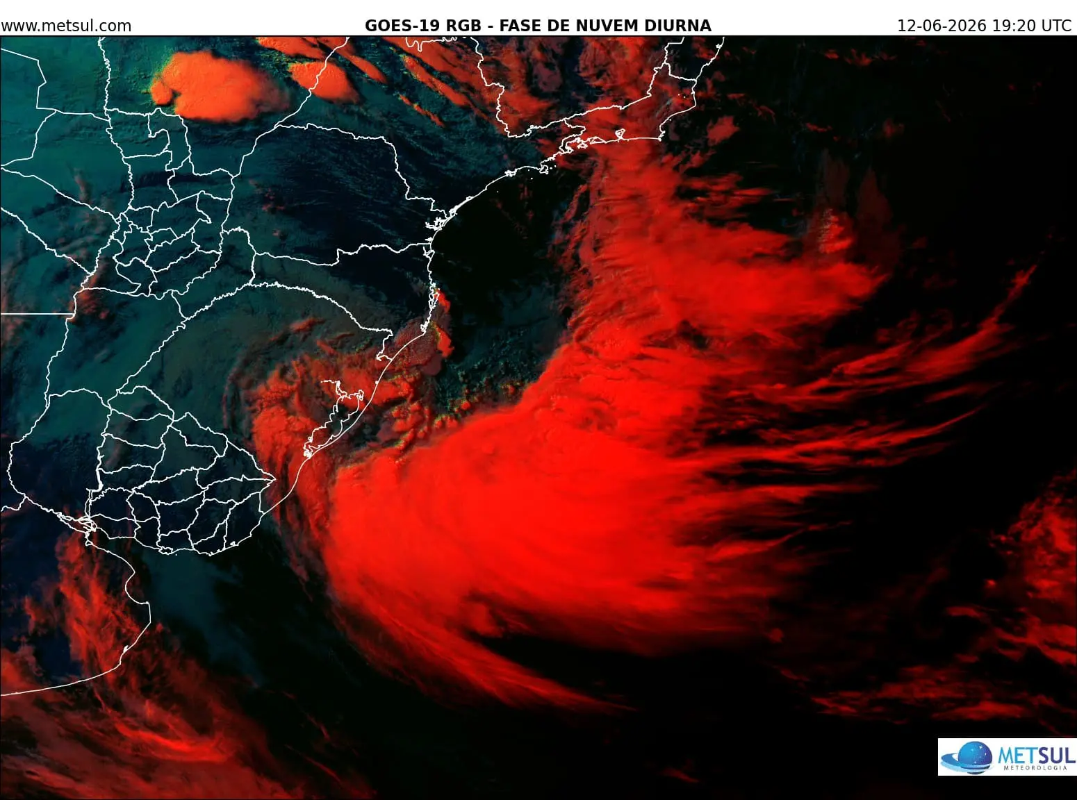 Imagem de satélite do ciclone