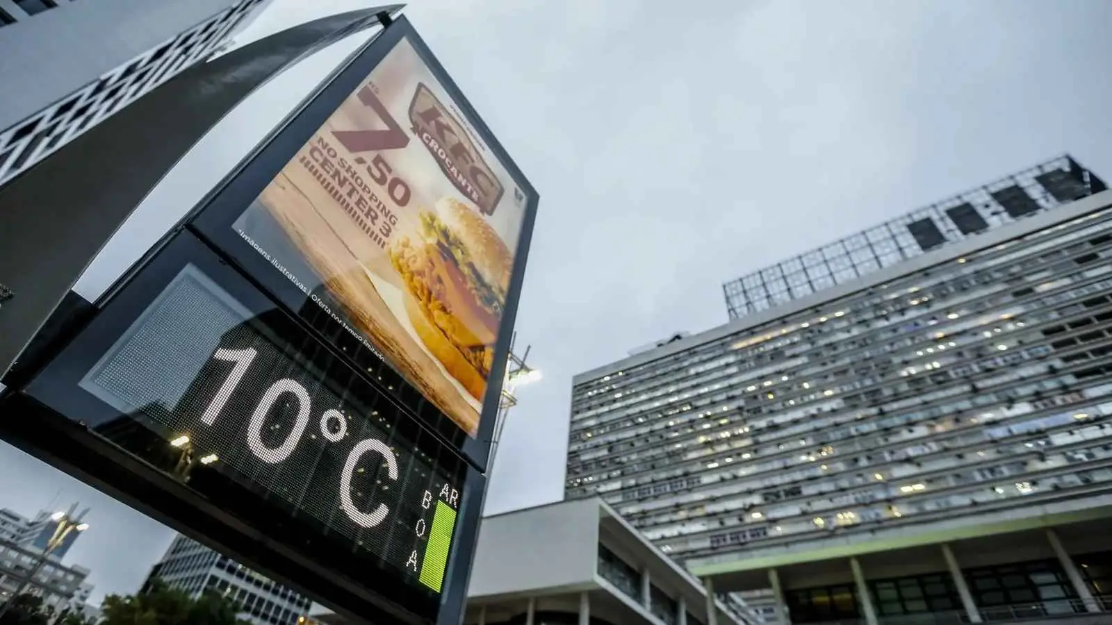 Foto mostra tarde fria em São Paulo