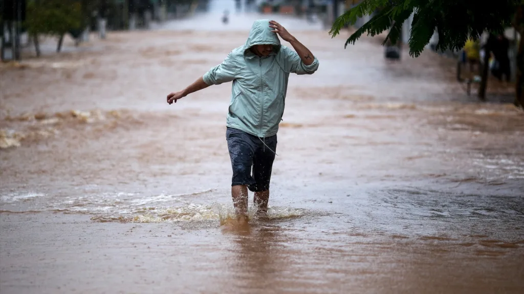 Estado amanhece sob a primeira enchente do Super El Niño
