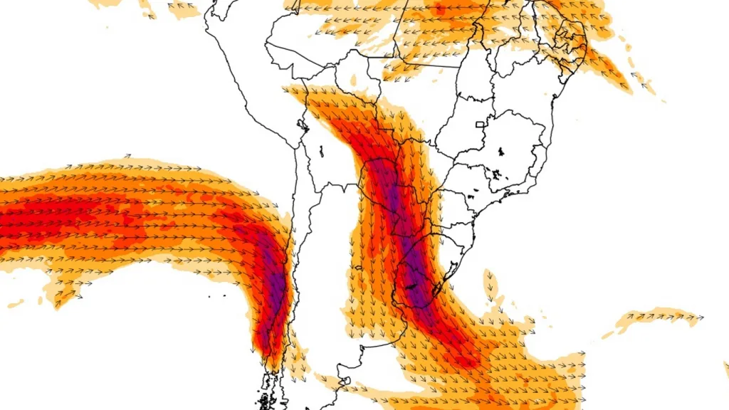 Dois rios atmosféricos intensos trarão chuva excessiva a extrema